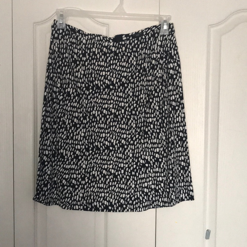 Black and White Spotted A-line skirt
